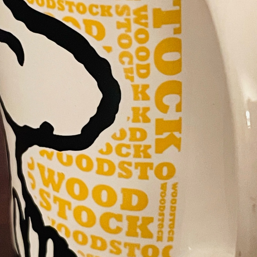 Pair Of Peanuts Snoopy Mugs:Snoopy and the Gang 21oz & Woodstock 15oz In EUC - Picture 12 of 16